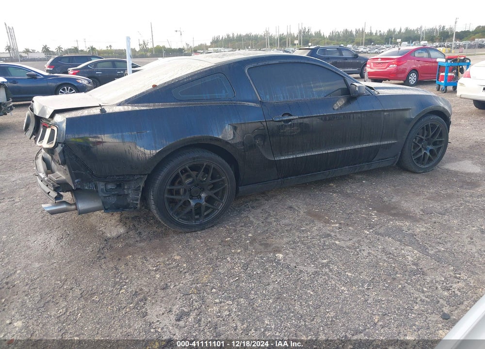 2014 FORD MUSTANG VIN: 1ZVBP8AM6E5258292