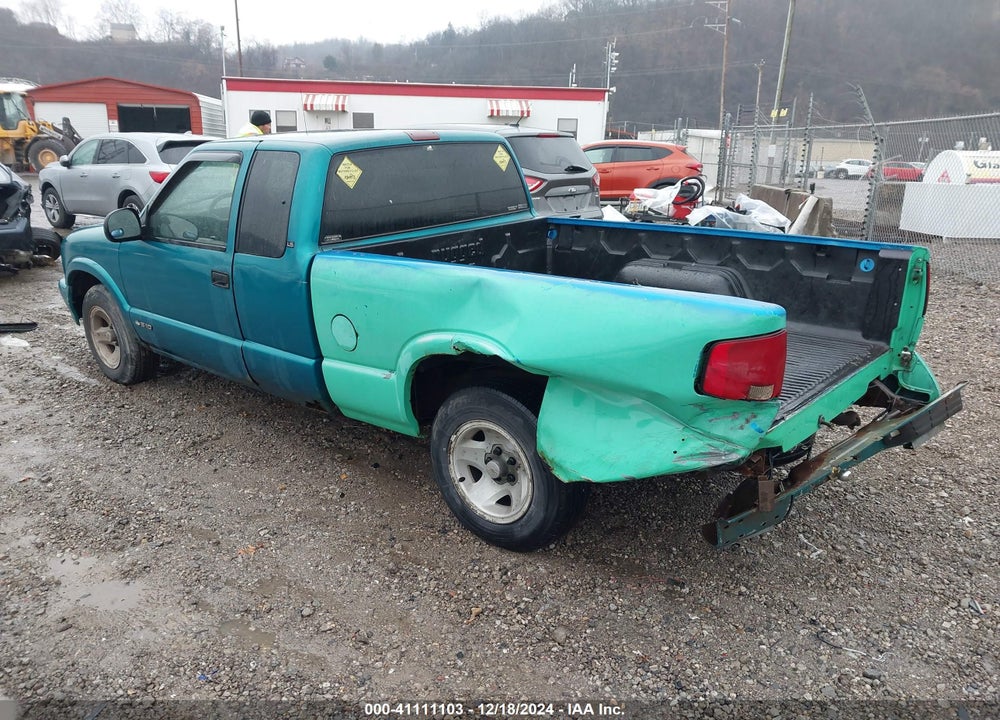 1995 CHEVROLET S TRUCK S10 VIN: 1GCCS19Z4SK192206