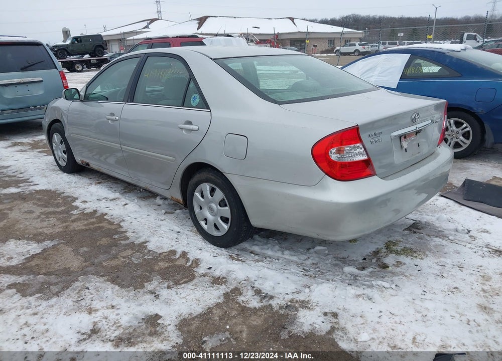 2004 TOYOTA CAMRY LE VIN: 4T1BE32KX4U327090