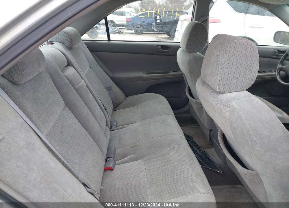 2004 TOYOTA CAMRY LE VIN: 4T1BE32KX4U327090