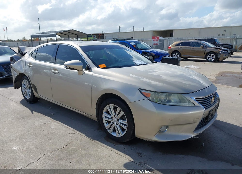 2013 LEXUS ES 350 VIN: JTHBK1GG6D2011430