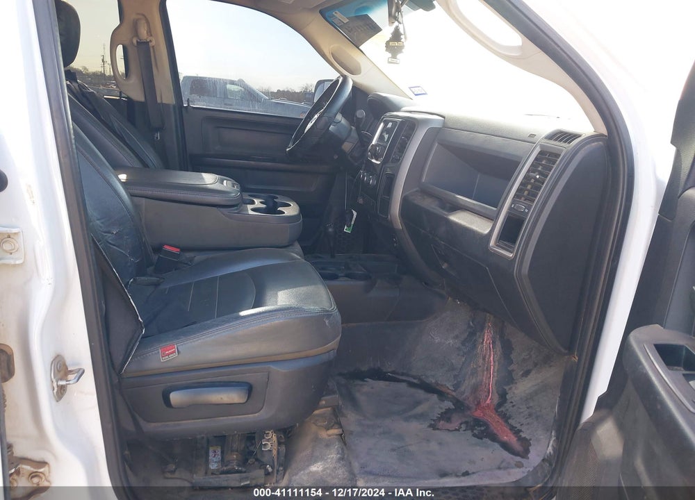 2018 RAM 2500 TRADESMAN 4X4 8' BOX VIN: 3C6UR5HJ4JG284304