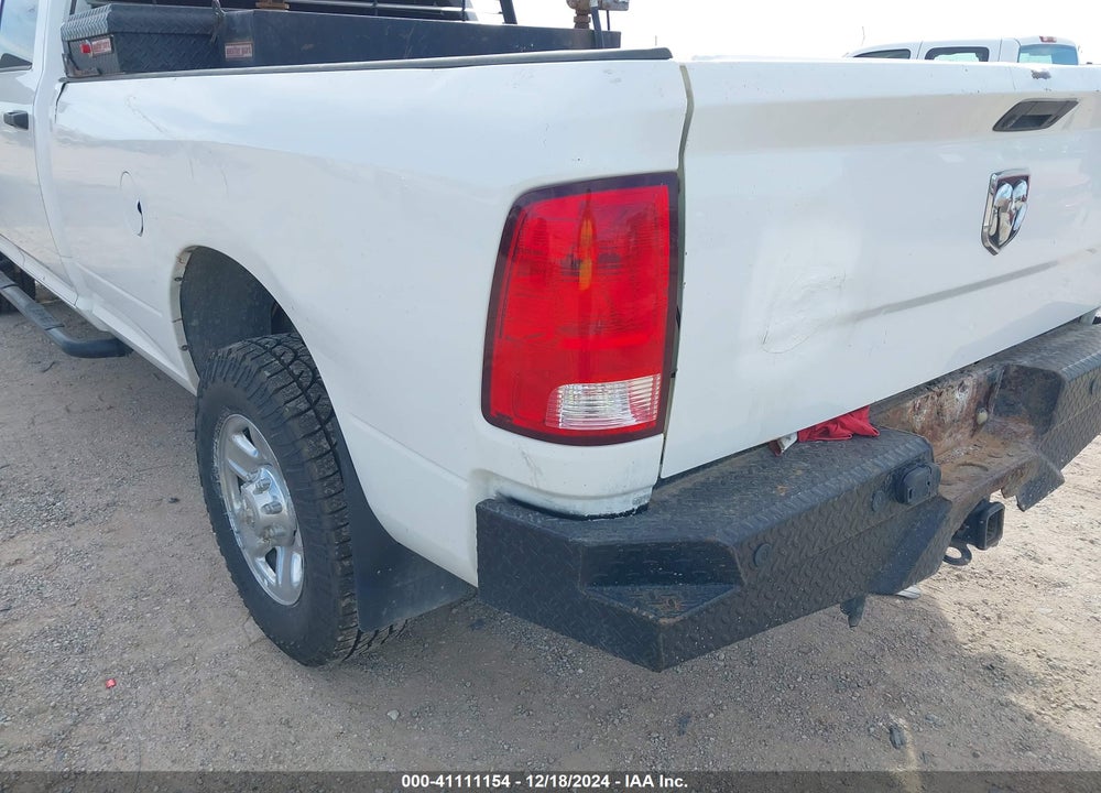 2018 RAM 2500 TRADESMAN 4X4 8' BOX VIN: 3C6UR5HJ4JG284304