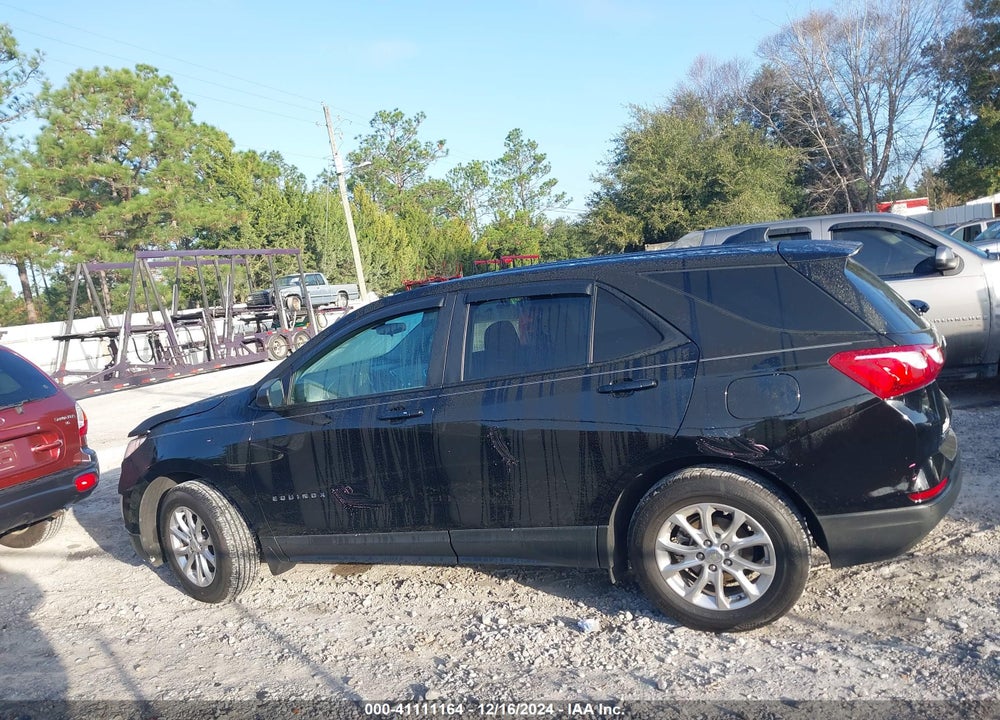 2021 CHEVROLET EQUINOX FWD LS VIN: 2GNAXHEV1M6155048