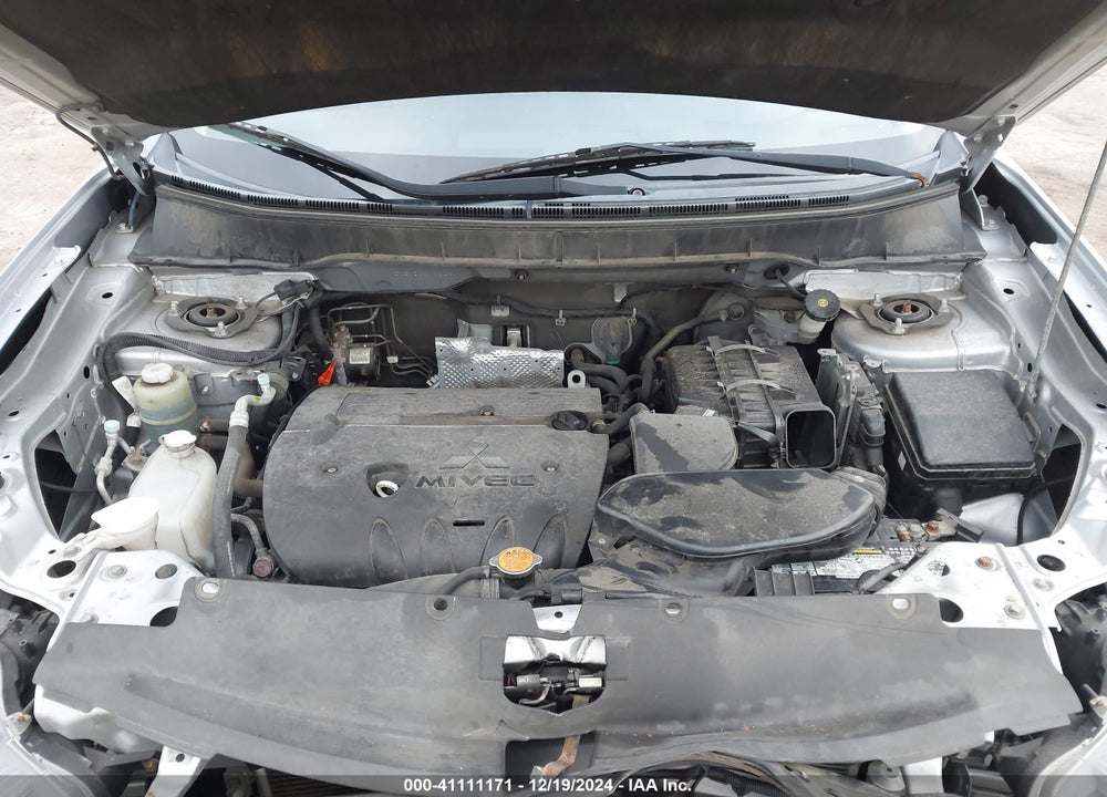 2013 MITSUBISHI OUTLANDER SE VIN: JA4JT3AW0DU010049