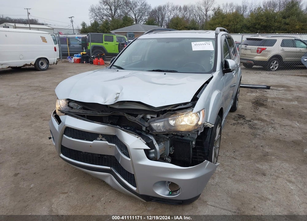 2013 MITSUBISHI OUTLANDER SE VIN: JA4JT3AW0DU010049