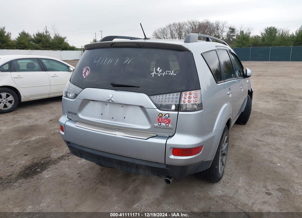 2013 MITSUBISHI OUTLANDER SE VIN: JA4JT3AW0DU010049