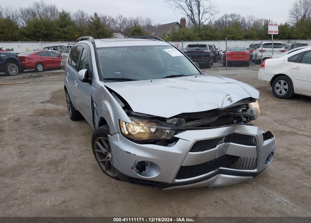 2013 MITSUBISHI OUTLANDER SE VIN: JA4JT3AW0DU010049