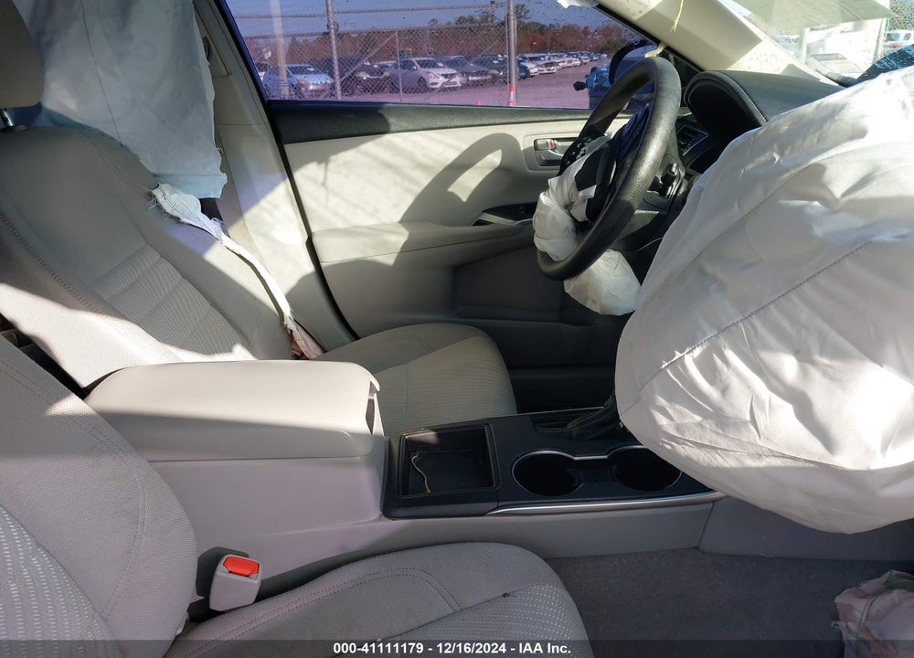 2017 TOYOTA CAMRY LE VIN: 4T1BF1FK6HU710509
