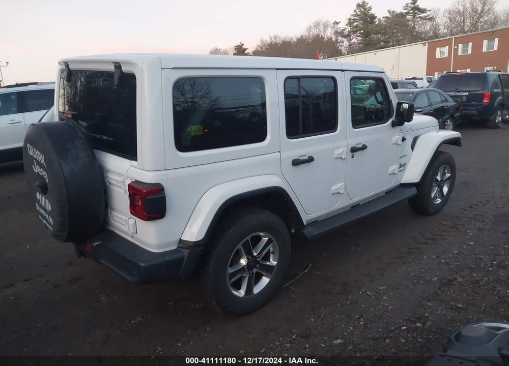 2018 JEEP WRANGLER UNLIMITED SAHARA 4X4 VIN: 1C4HJXEN6JW197641