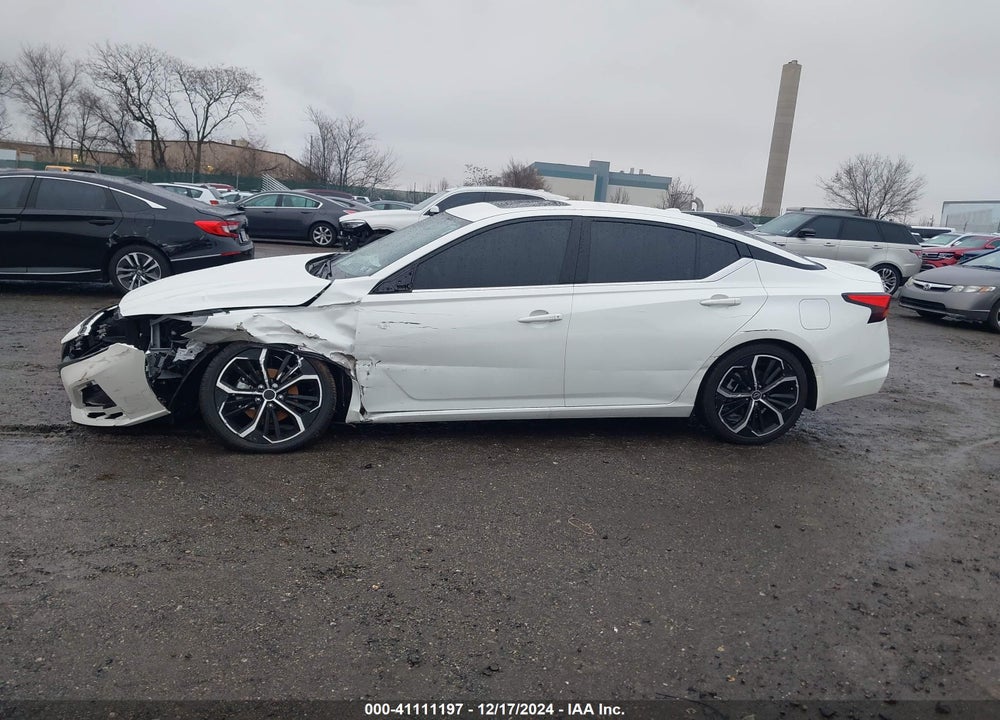 2024 NISSAN ALTIMA SR FWD VIN: 1N4BL4CV1RN389266