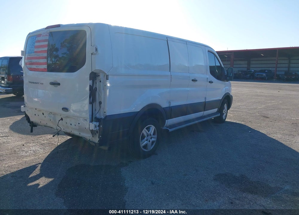 2022 FORD TRANSIT-250 CARGO VAN VIN: 1FTBR1Y87NKA30199