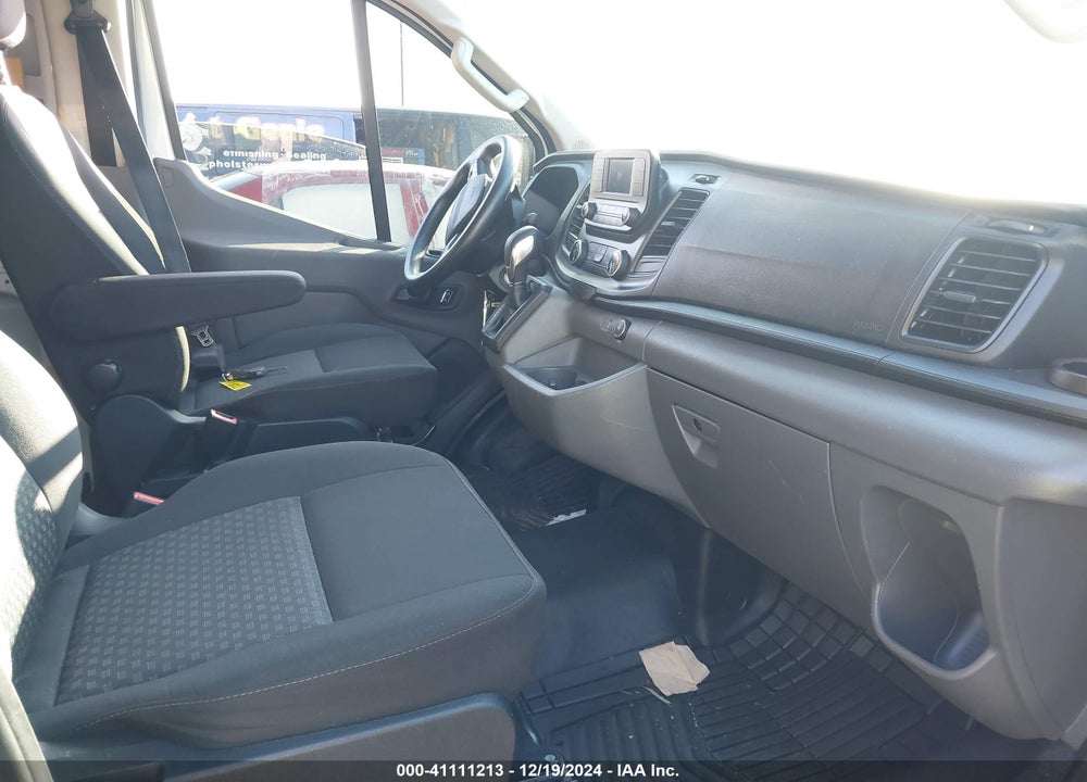 2022 FORD TRANSIT-250 CARGO VAN VIN: 1FTBR1Y87NKA30199