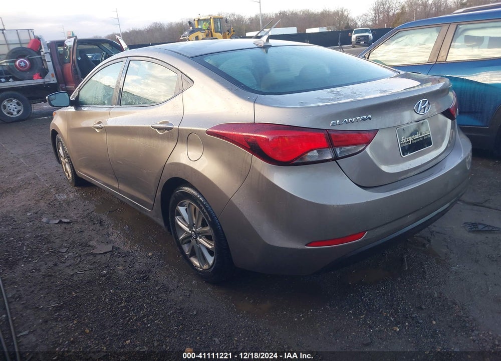 2015 HYUNDAI ELANTRA SE VIN: 5NPDH4AE7FH614258