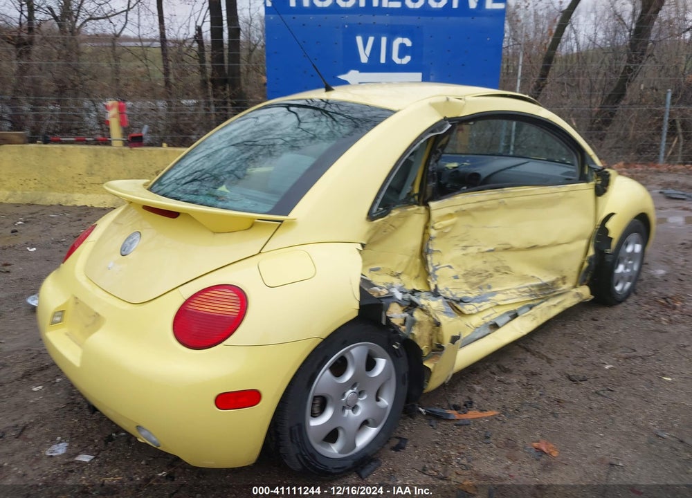 2003 VOLKSWAGEN NEW BEETLE GLS 2.0L VIN: 3VWCK21C53M408360