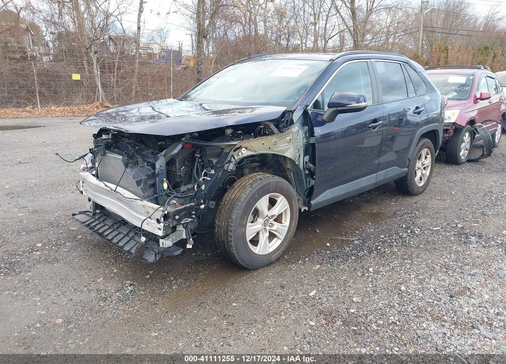 2021 TOYOTA RAV4 XLE VIN: 2T3P1RFV4MW144137