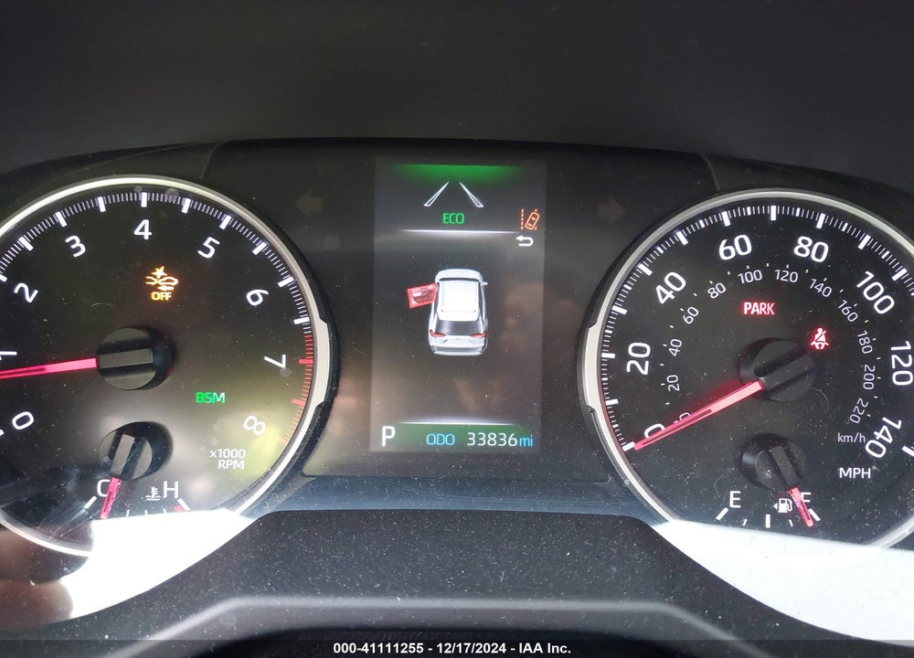 2021 TOYOTA RAV4 XLE VIN: 2T3P1RFV4MW144137