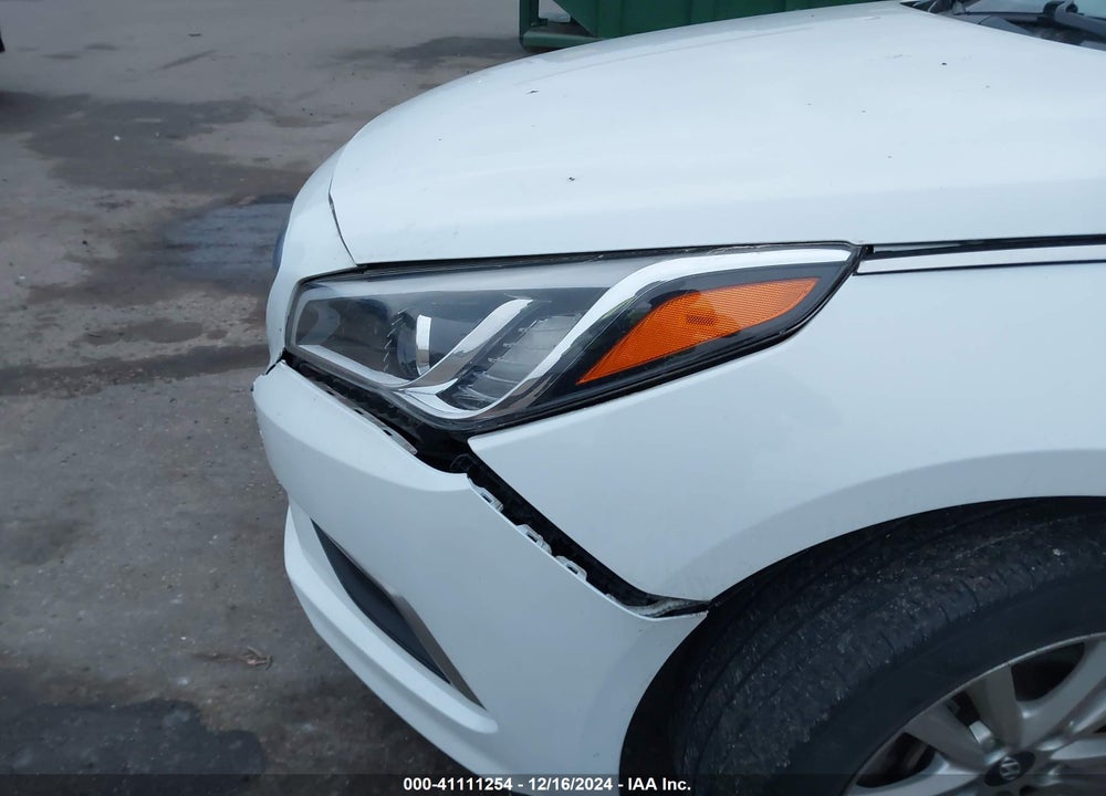 2017 HYUNDAI SONATA VIN: 5NPE24AF7HH594188