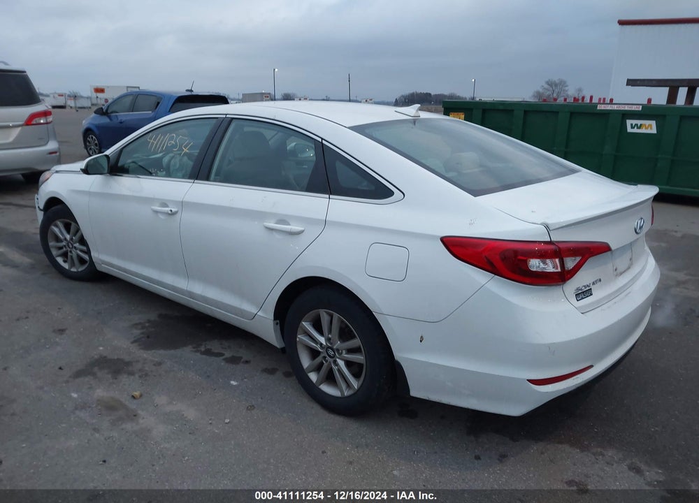 2017 HYUNDAI SONATA VIN: 5NPE24AF7HH594188