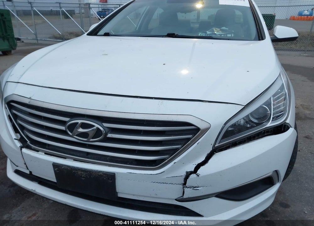 2017 HYUNDAI SONATA VIN: 5NPE24AF7HH594188