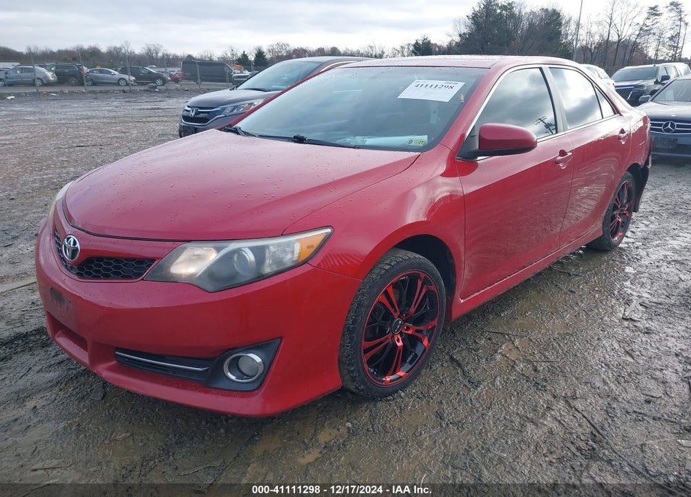2014 TOYOTA CAMRY SE VIN: 4T1BF1FK7EU779415
