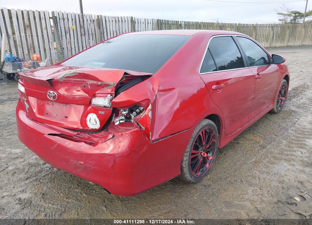 2014 TOYOTA CAMRY SE VIN: 4T1BF1FK7EU779415