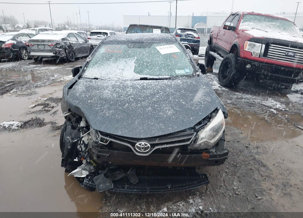 2015 TOYOTA COROLLA LE VIN: 5YFBURHE9FP258260