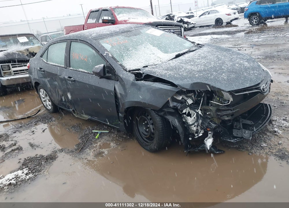 2015 TOYOTA COROLLA LE VIN: 5YFBURHE9FP258260