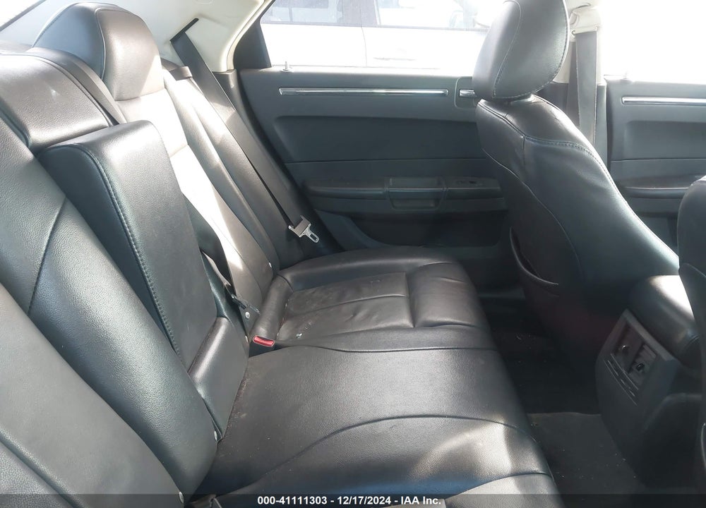 2010 CHRYSLER 300 VIN: 2C3CA5CV6AH276179