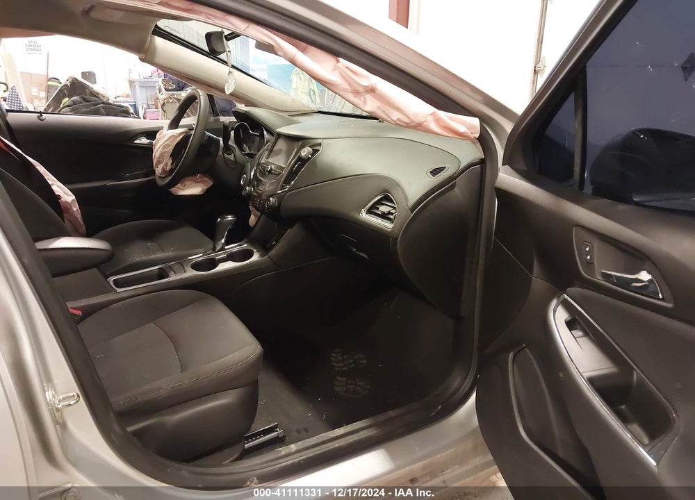 2018 CHEVROLET CRUZE VIN: 1G1BE5SM6J7244101