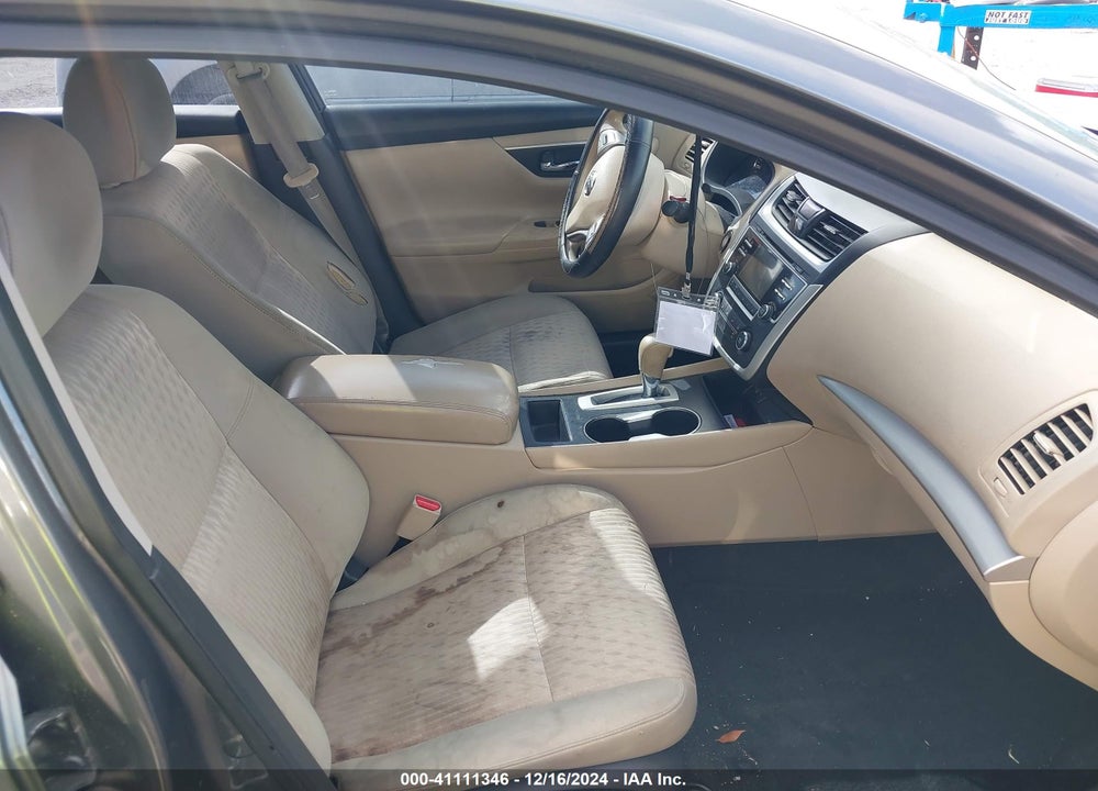 2016 NISSAN ALTIMA 2.5/2.5 S/2.5 SL/2.5 SR/2.5 SV VIN: 1N4AL3AP5GN306882