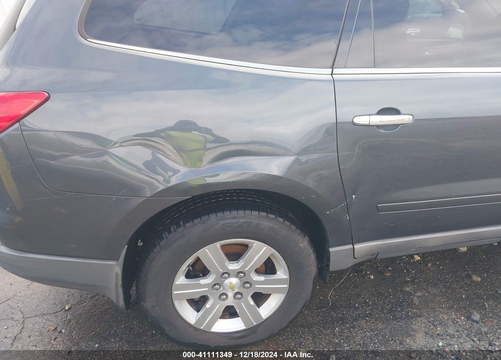 2009 CHEVROLET TRAVERSE LT VIN: 1GNER23D49S165130