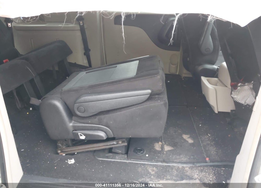 2011 DODGE GRAND CARAVAN CREW VIN: 2D4RN5DG8BR707288