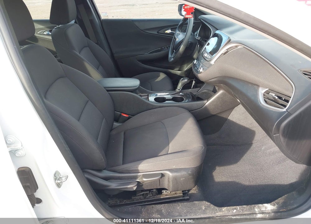 2019 CHEVROLET MALIBU 1LS VIN: 1G1ZB5ST6KF192958