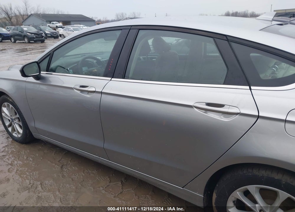 2020 FORD FUSION SE VIN: 3FA6P0HD1LR147063