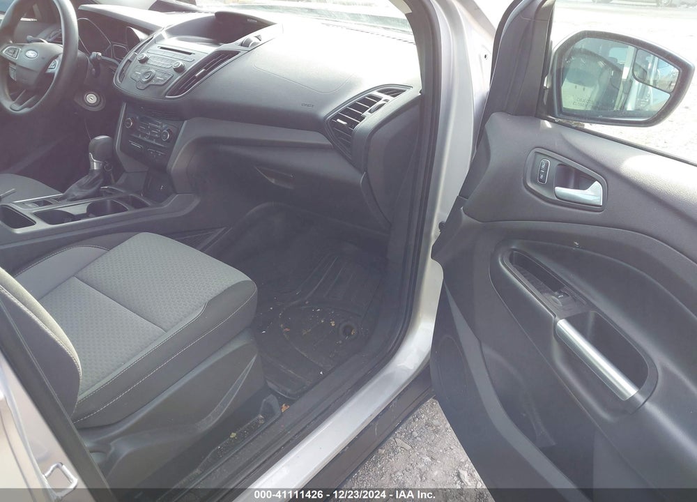 2017 FORD ESCAPE SE VIN: 1FMCU9GD6HUA40601
