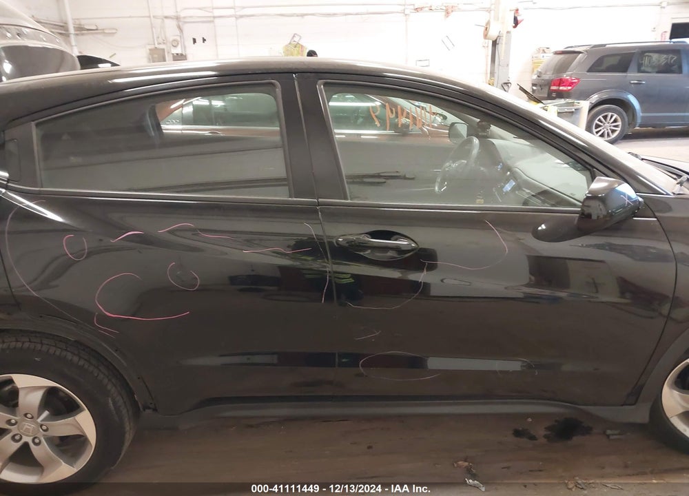 2019 HONDA HR-V LX VIN: 3CZRU6H36KG726516