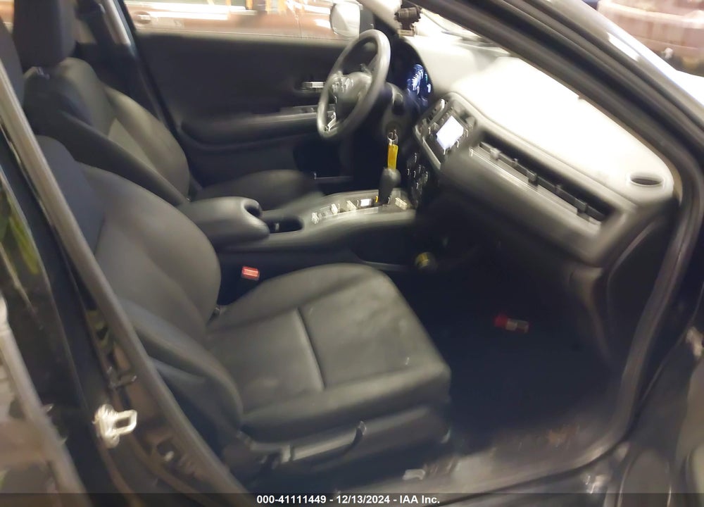2019 HONDA HR-V LX VIN: 3CZRU6H36KG726516