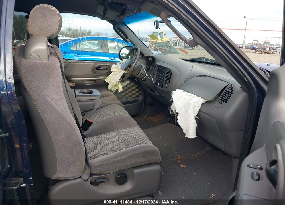 2002 FORD F-150 LARIAT/XL/XLT VIN: 1FTRX17W52NB73747