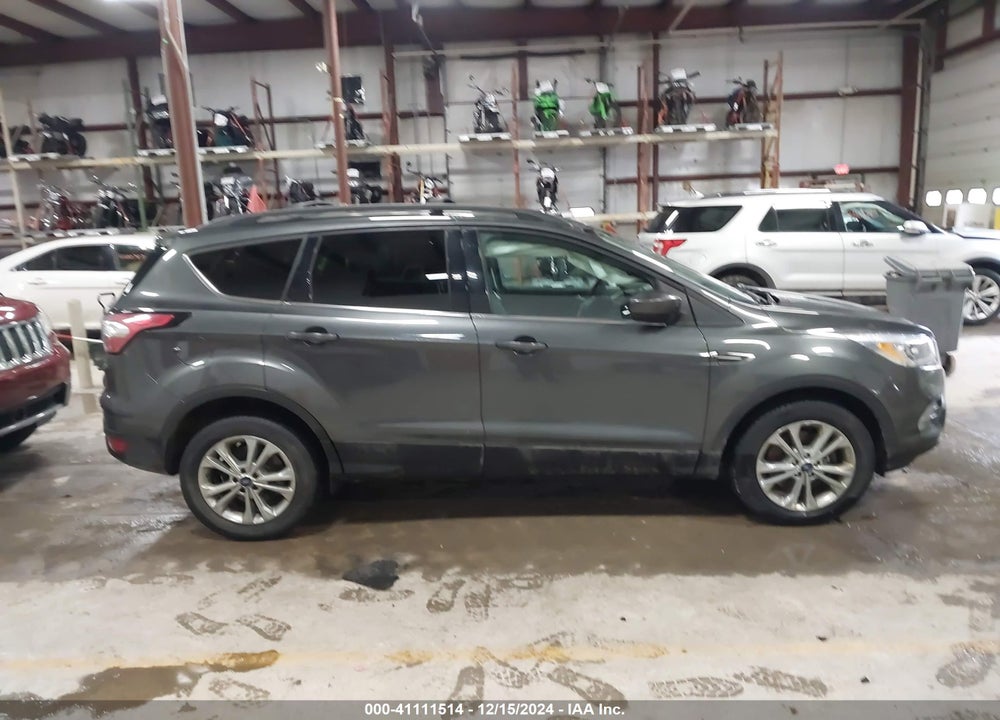 2017 FORD ESCAPE SE VIN: 1FMCU9G9XHUC36018