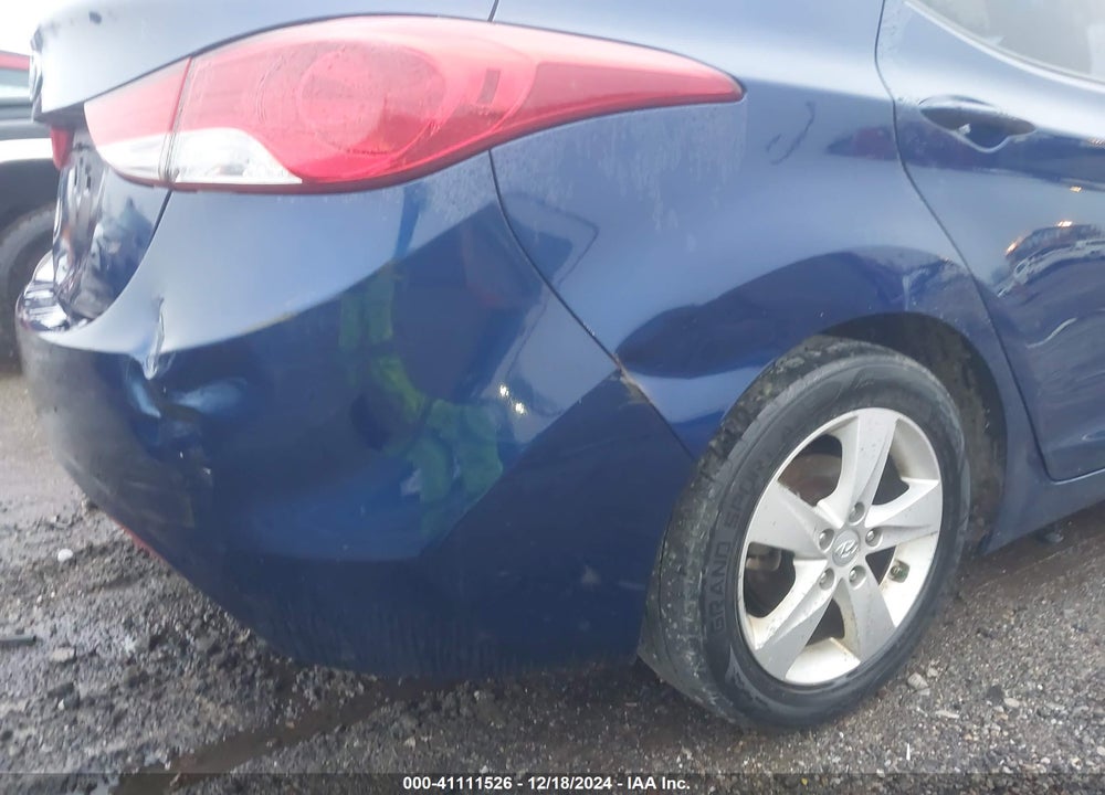 2013 HYUNDAI ELANTRA GLS VIN: KMHDH4AE2DU499681