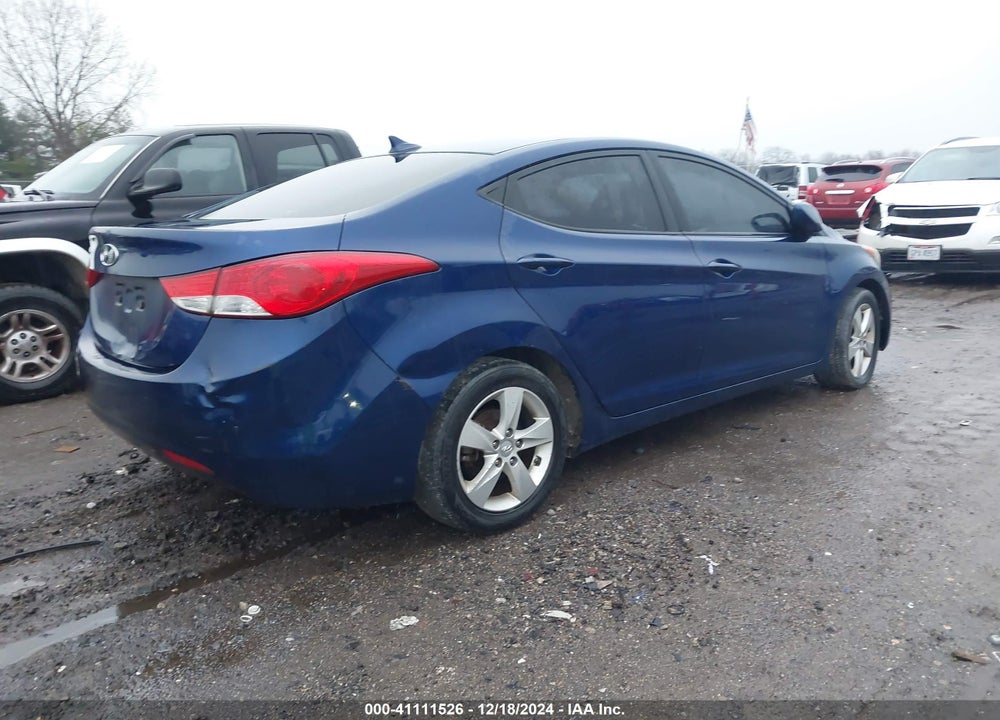 2013 HYUNDAI ELANTRA GLS VIN: KMHDH4AE2DU499681