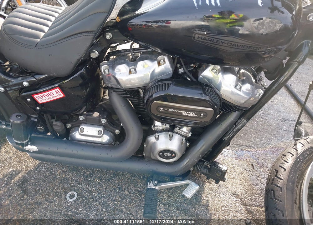 2022 HARLEY-DAVIDSON FXST VIN: 1HD1BVJ15NB011251