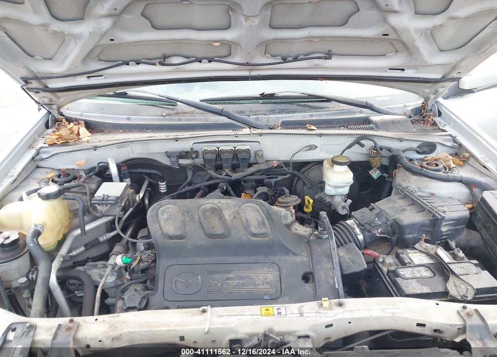 2006 MAZDA TRIBUTE S VIN: 4F2CZ06116KM08359