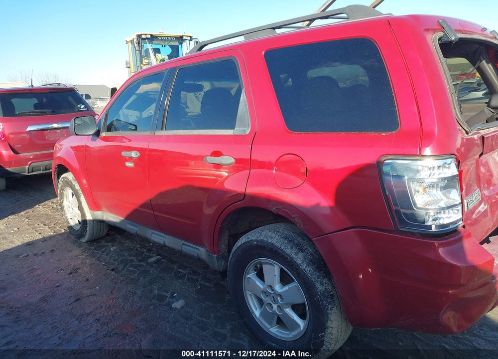 2010 FORD ESCAPE XLT VIN: 1FMCU0DG2AKC67537