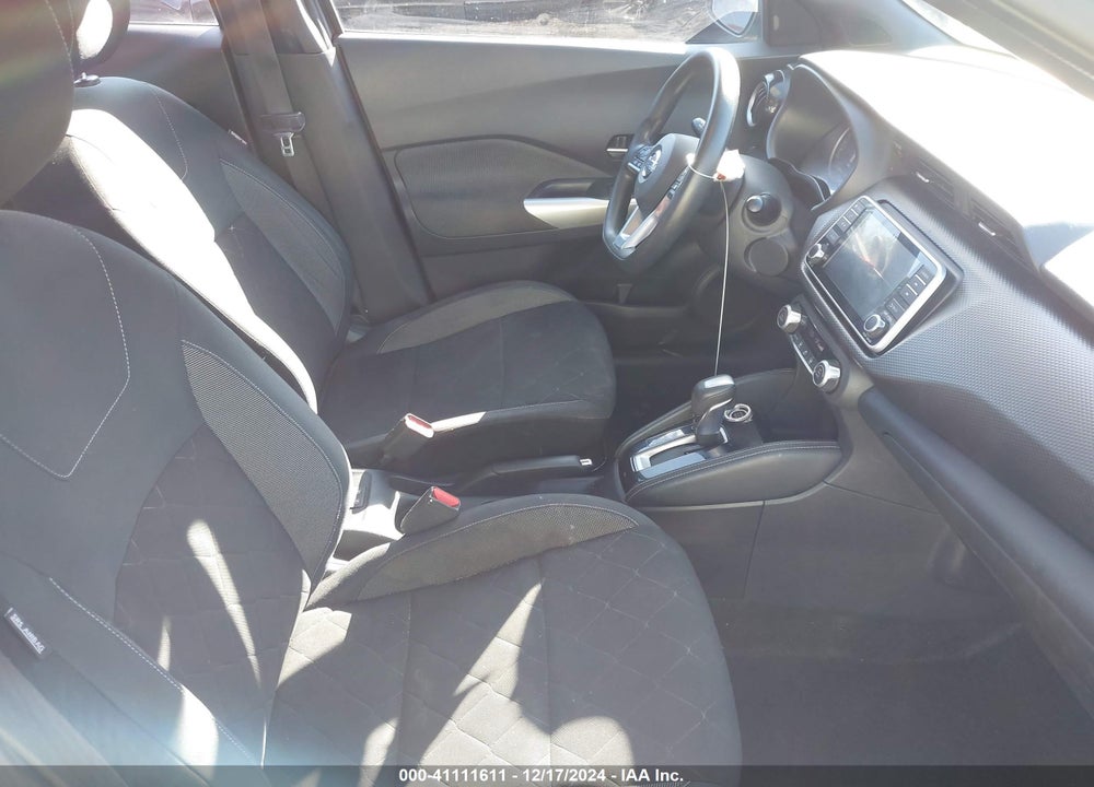 2019 NISSAN KICKS SV VIN: 3N1CP5CU5KL532275