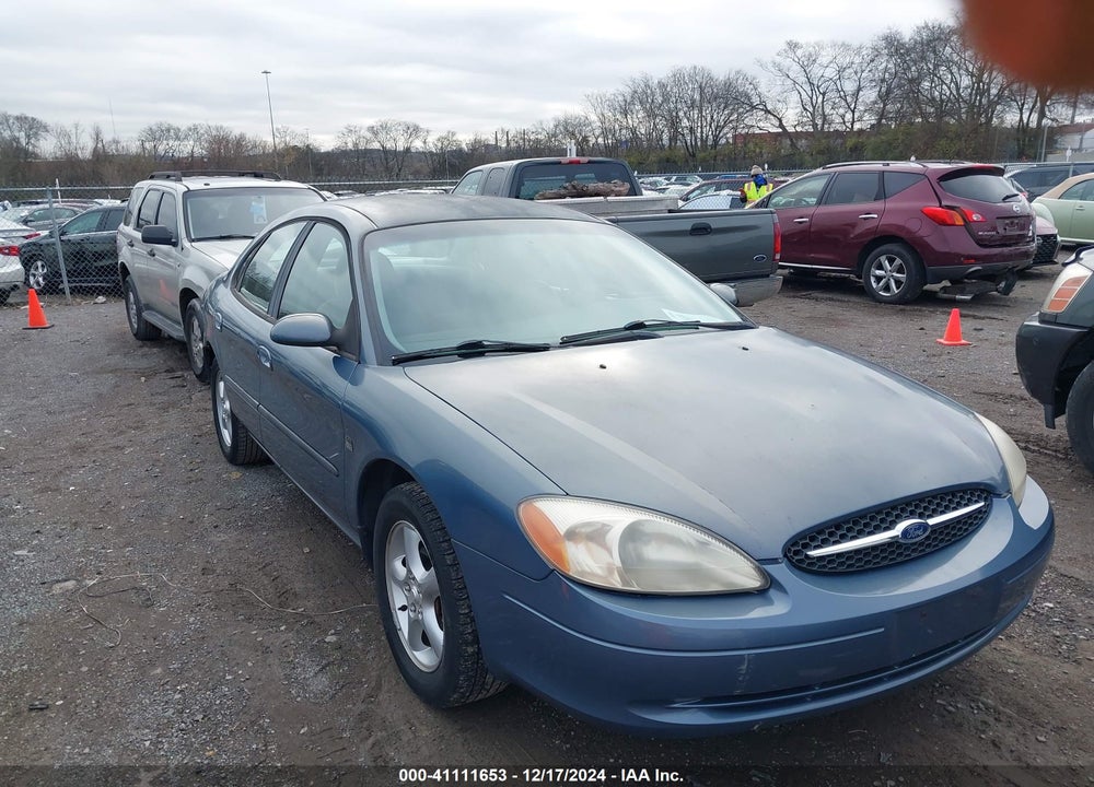 2000 FORD TAURUS SES VIN: 1FAFP55S4YA275931