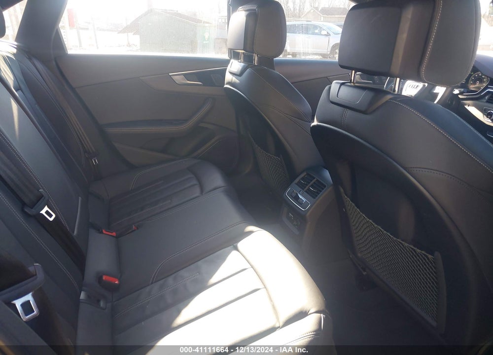 2023 AUDI A4 PREMIUM PLUS 45 TFSI S LINE QUATTRO S TRONIC VIN: WAUEAAF49PN011446