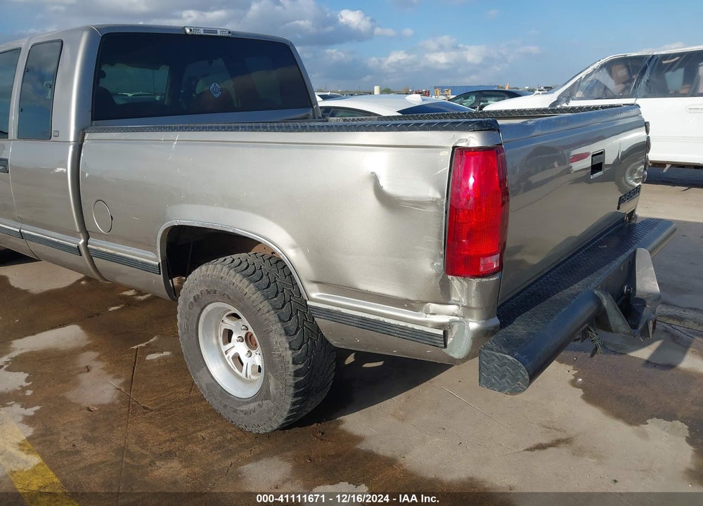 1998 CHEVROLET C1500 FLEETSIDE VIN: 2GCEC19R2W1151360