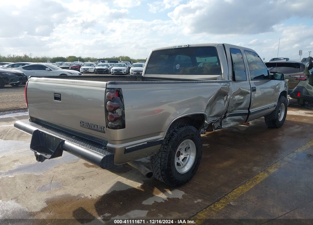 1998 CHEVROLET C1500 FLEETSIDE VIN: 2GCEC19R2W1151360